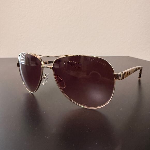 Ted Baker TB130 LGD Aviator Sunglasses Brown Gradient Lens 57-14 135 Spring Arms main image 4
